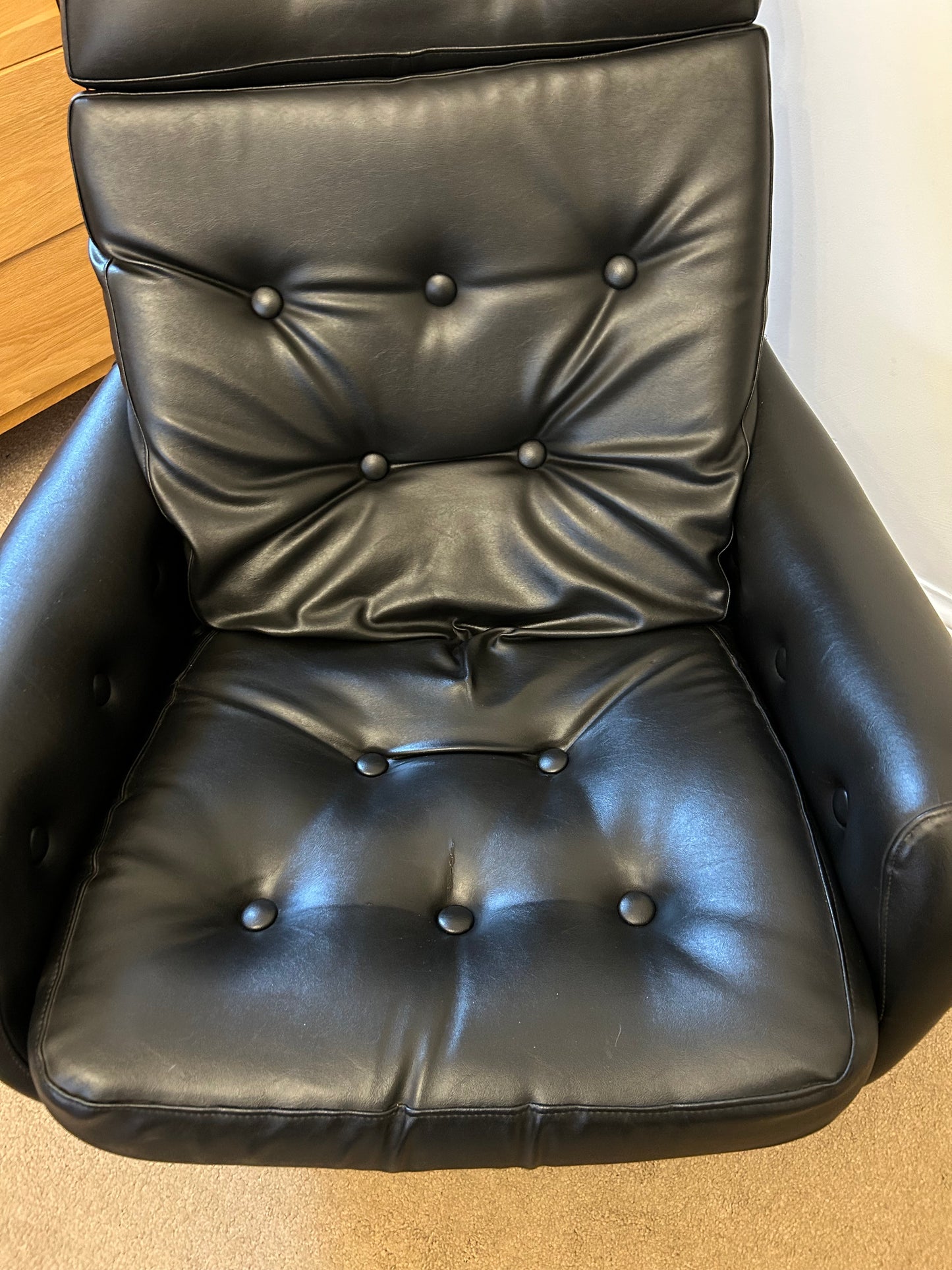 Vintage Black Egg Chair