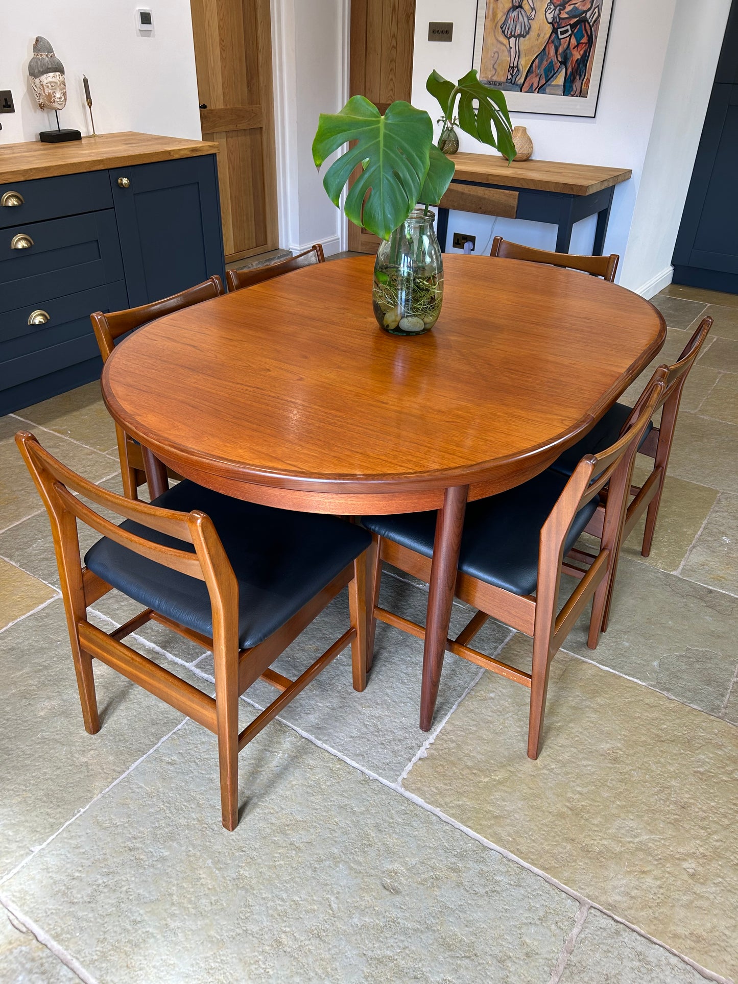 G Plan Vintage Fresco extending Dining Table and 6 Mid Century chairs