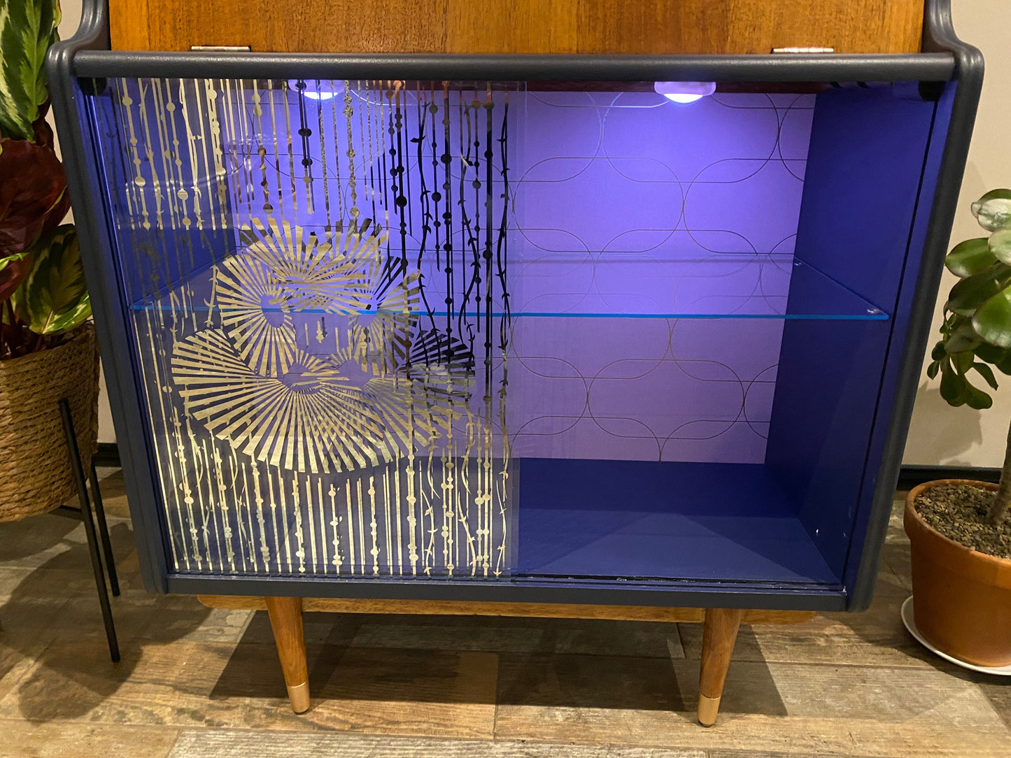 Cocktail Cabinet/Retro Drinks cabinet