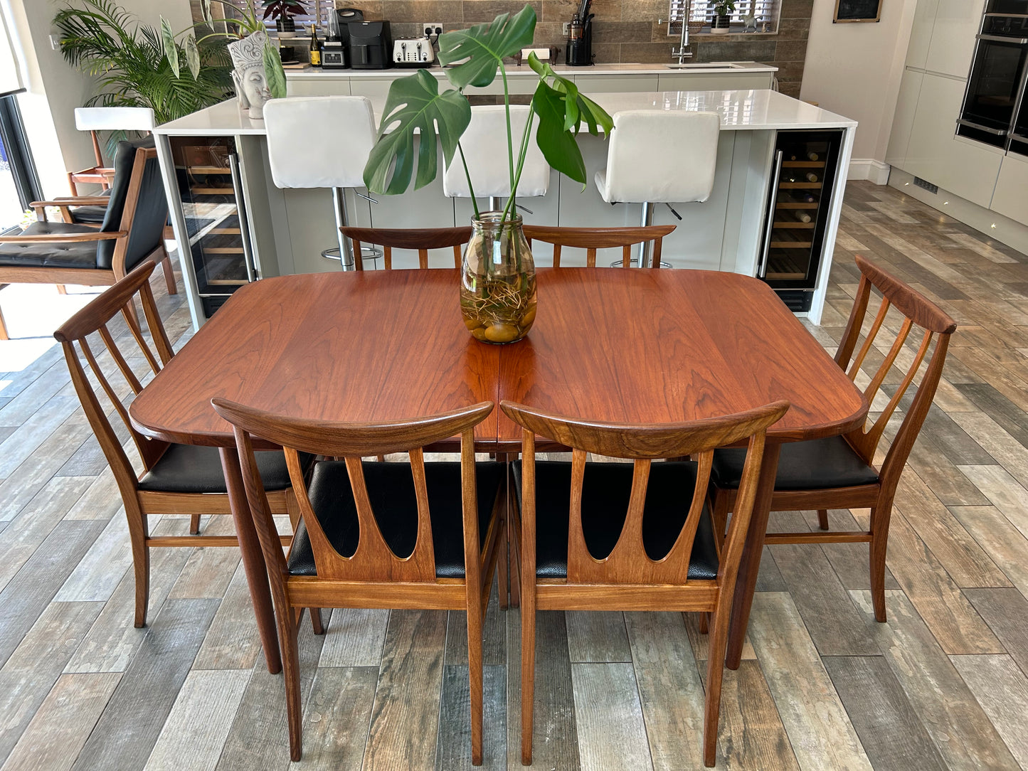 G Plan Brasilia teak MCM Extending Dining Table and 6 chairs