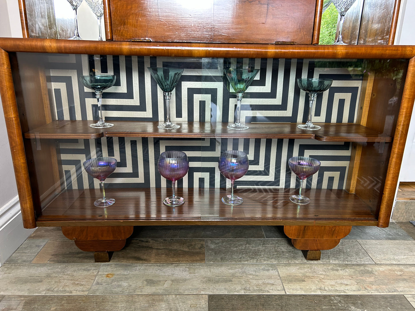 Cocktail Cabinet/Art Deco Vintage