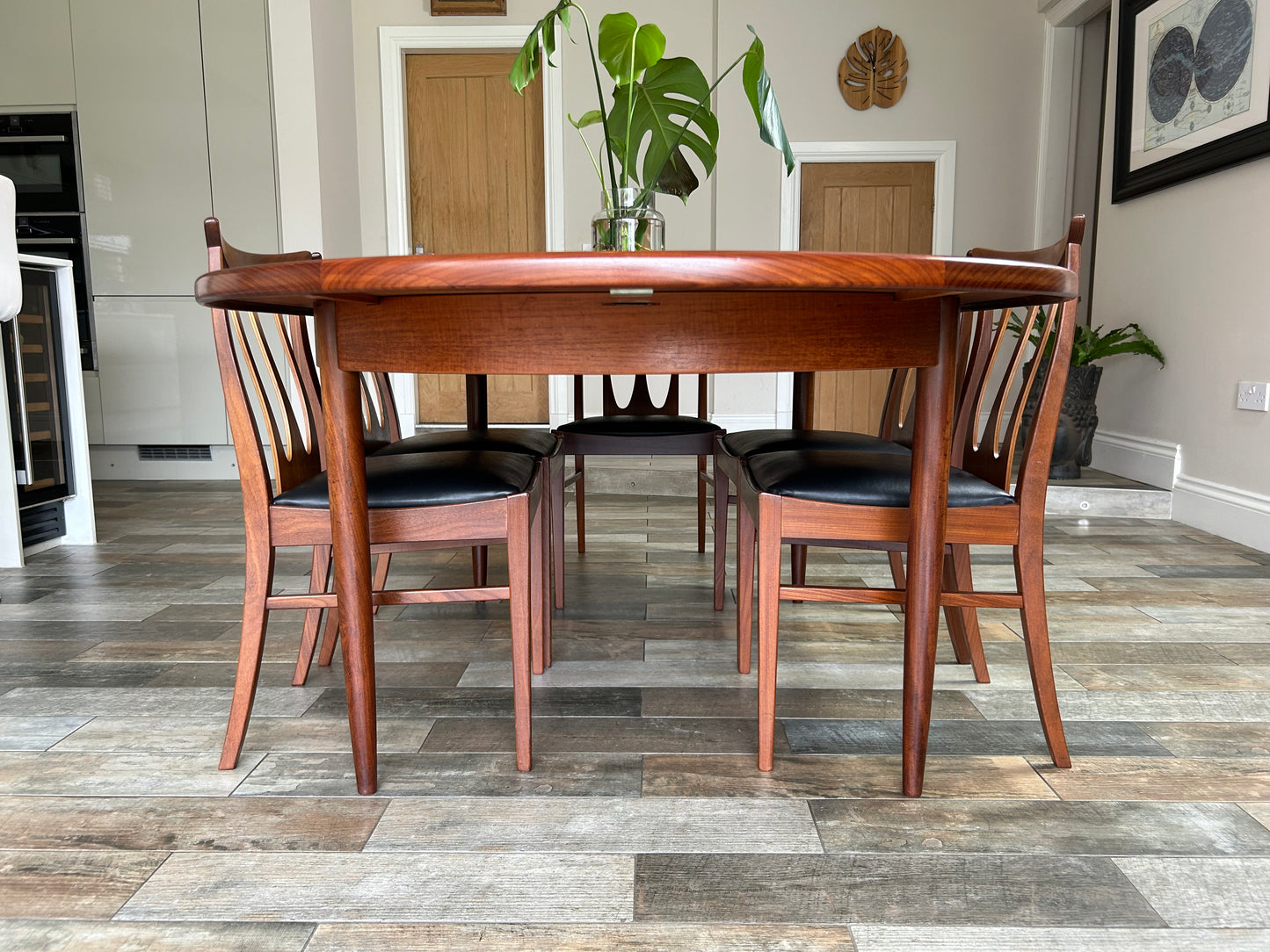 G plan Brasilia Teak MCM Extending dining table and 6 chairs