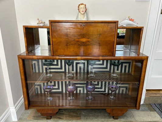 Cocktail Cabinet/Art Deco Vintage
