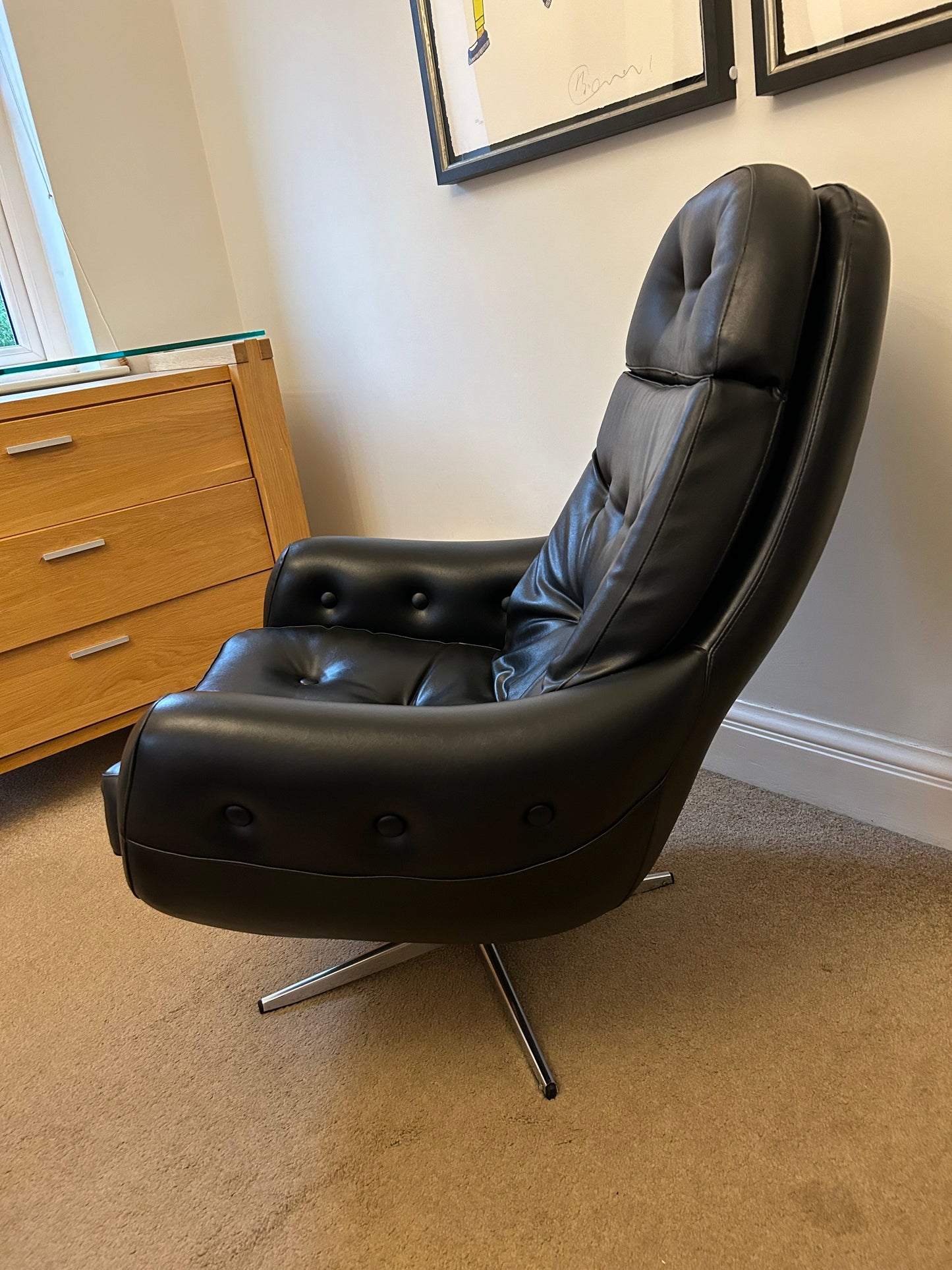 Vintage Black Egg Chair