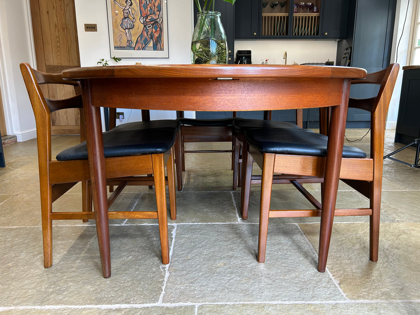 G Plan Vintage Fresco extending Dining Table and 6 Mid Century chairs