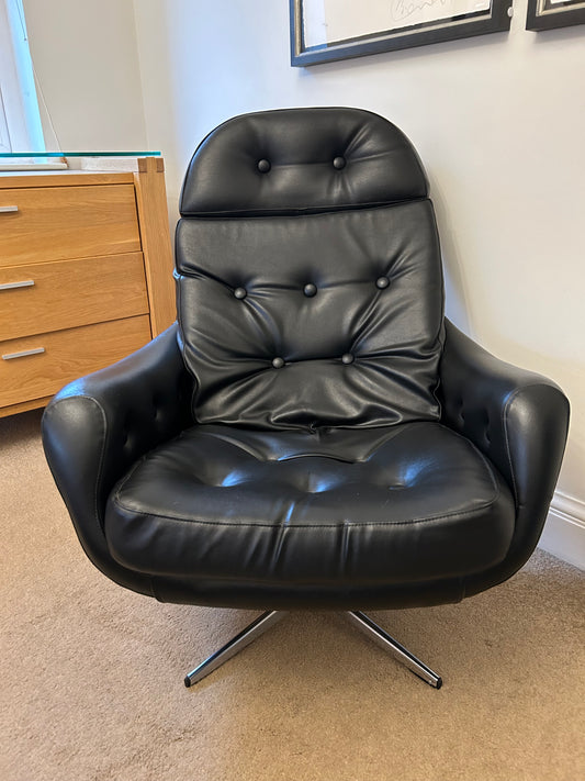 Vintage Black Egg Chair