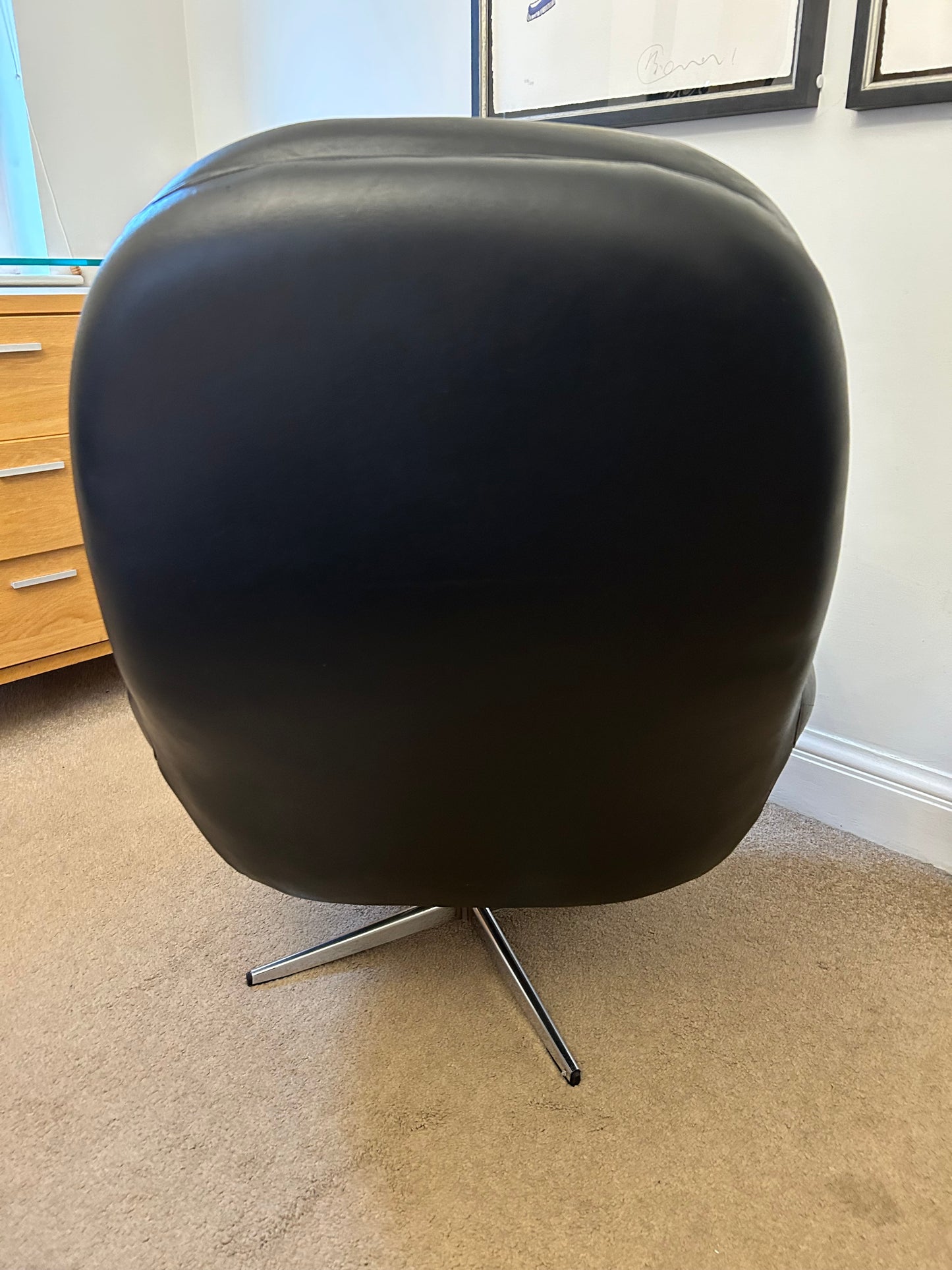 Vintage Black Egg Chair