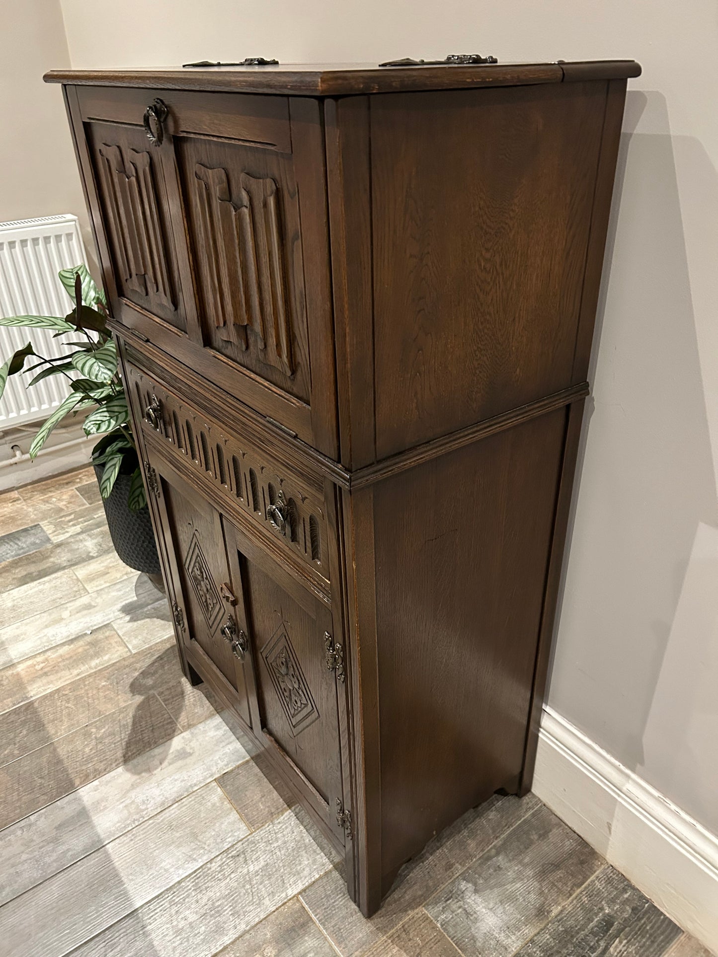 Vintage Cocktail Cabinet