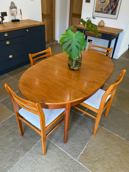 Mid Century Teak extending table and 4 Vintage chairs