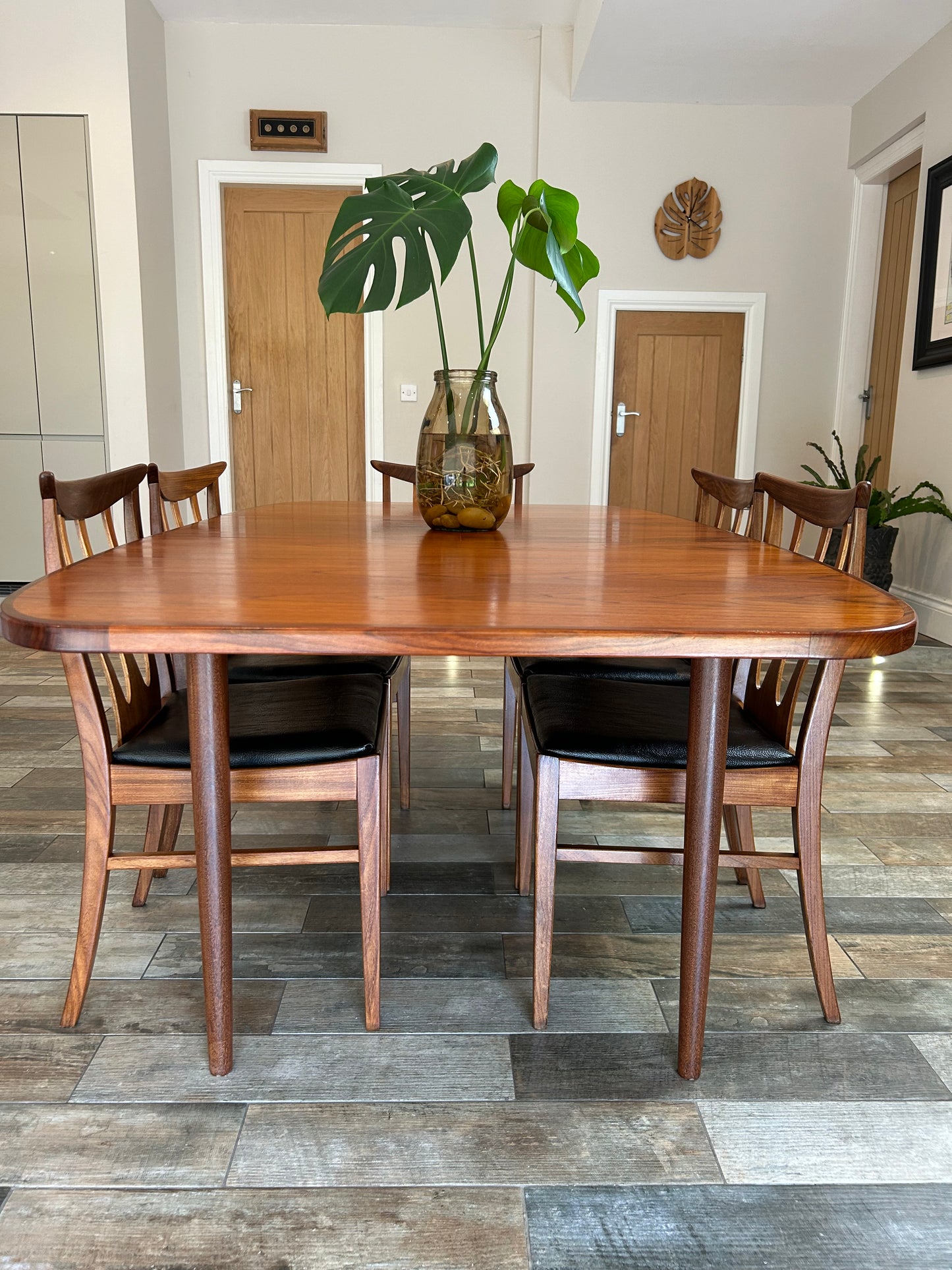 G Plan Brasilia teak MCM Extending Dining Table and 6 chairs