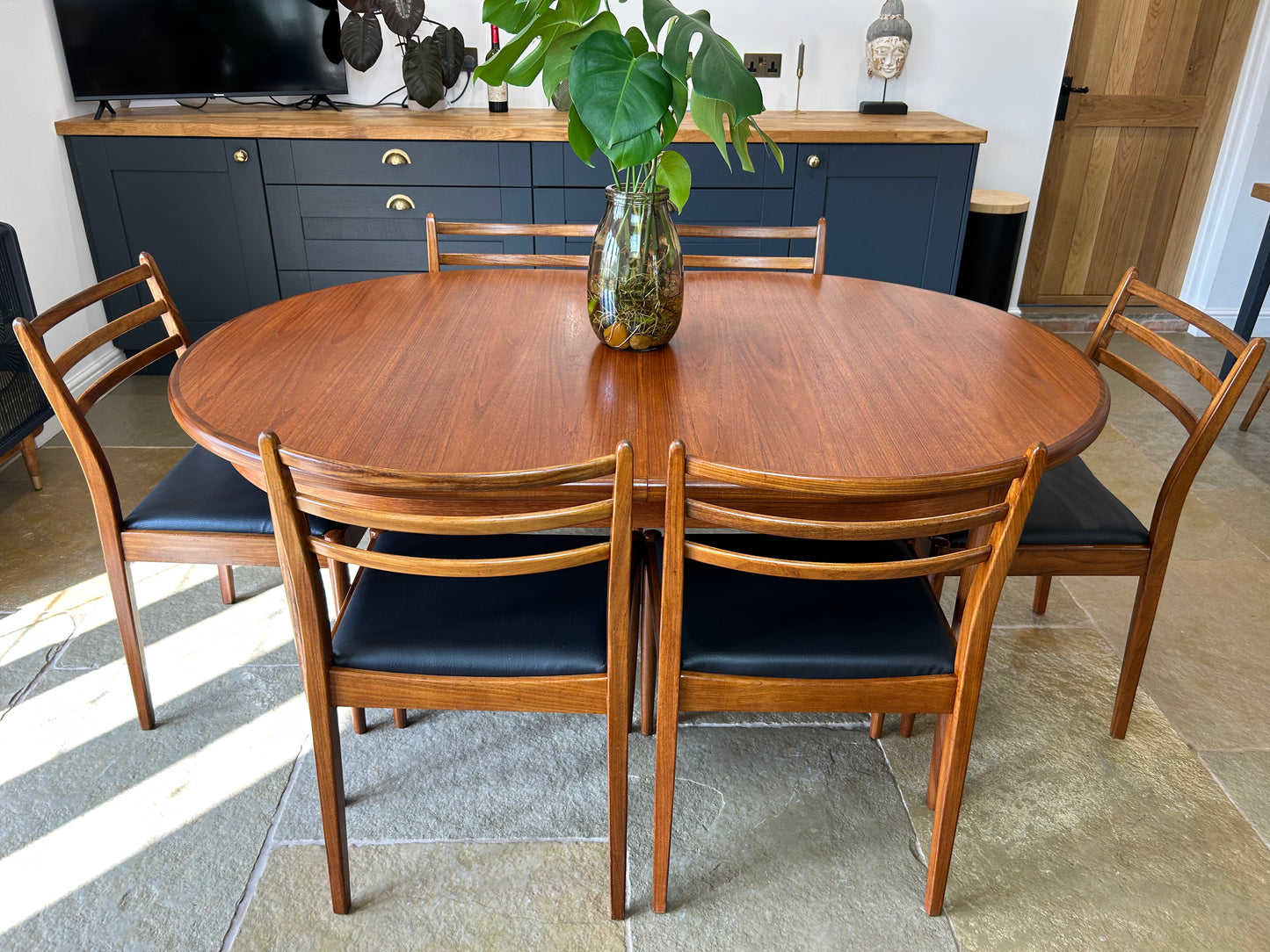 G Plan Fresco Vintage extending dining table and 6 chairs