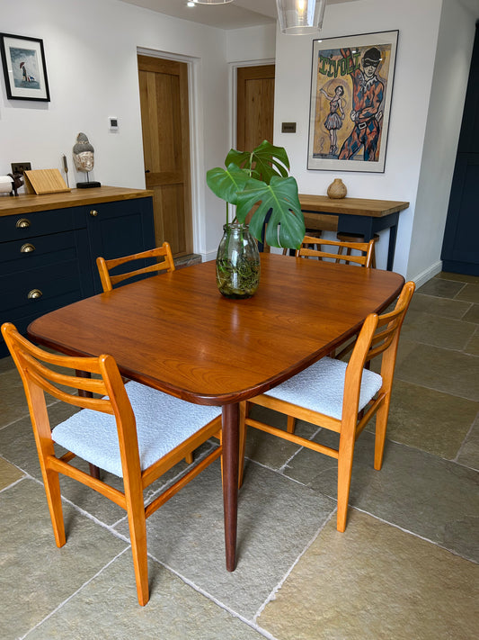 G Plan Vintage extending dining table and 4 mid century chairs