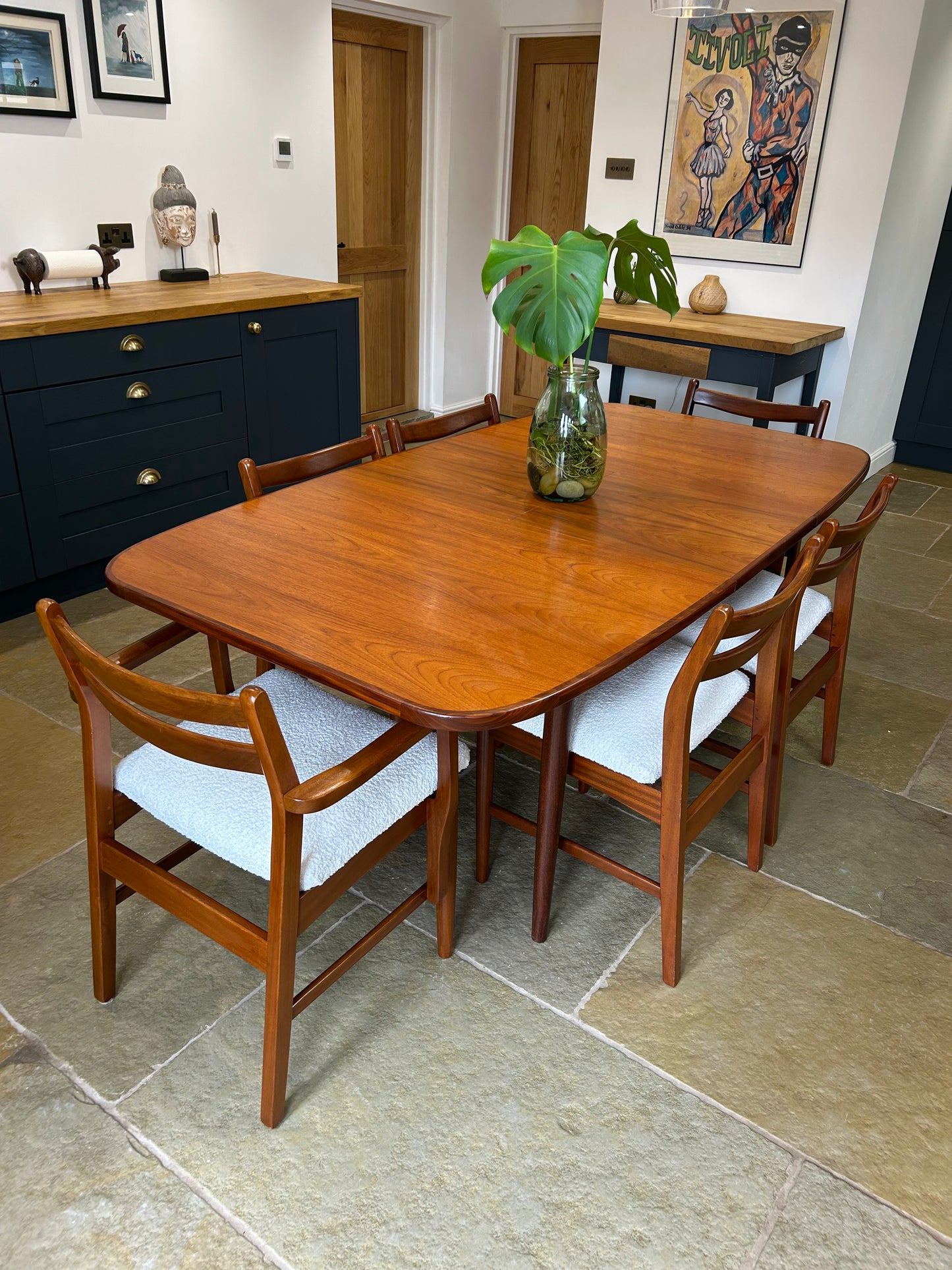 G Plan Fresco Vintage extending Dining Table and 6 mid century chairs