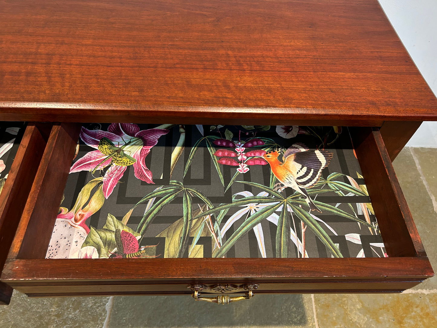 Vintage mahogany side table