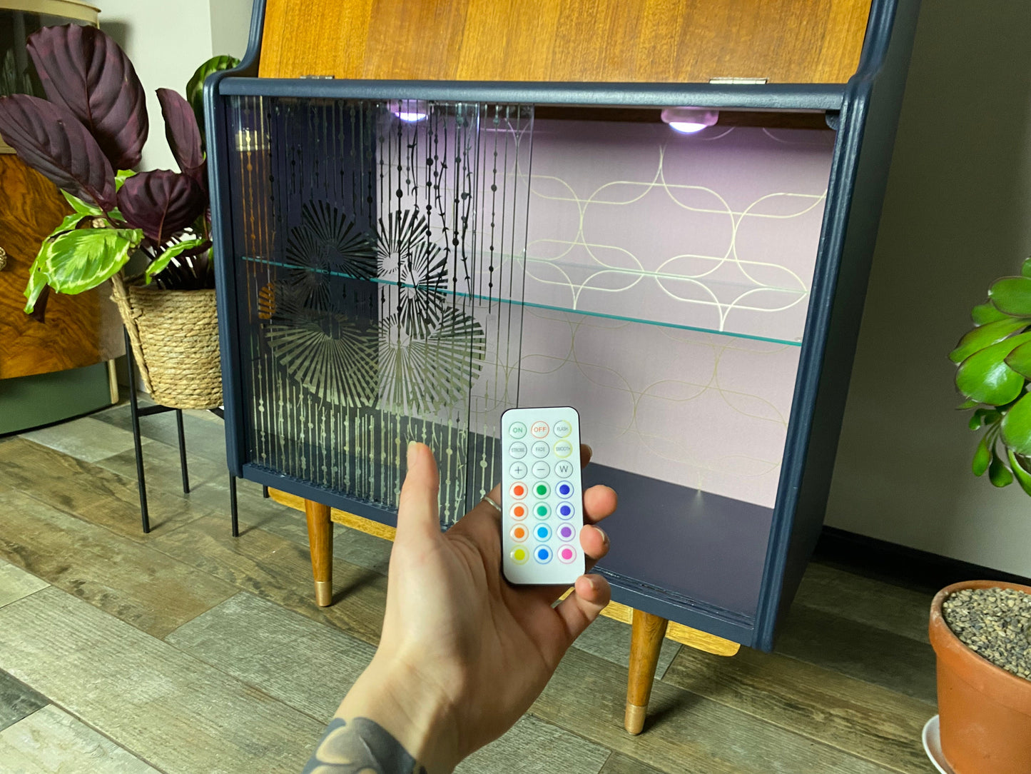 Cocktail Cabinet/Retro Drinks cabinet