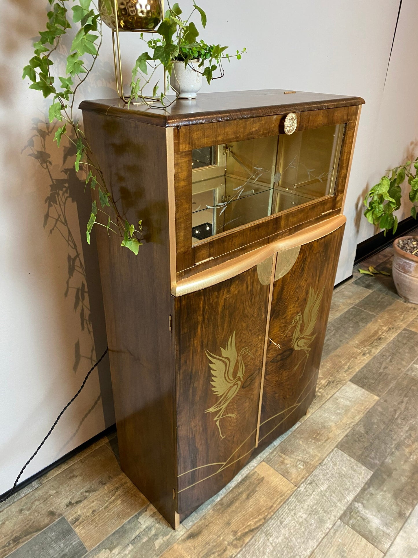 Cocktail/drinks cabinet vintage